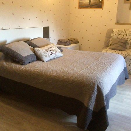Lorali Bed & Breakfast Blaison-Saint-Sulpice Eksteriør bilde